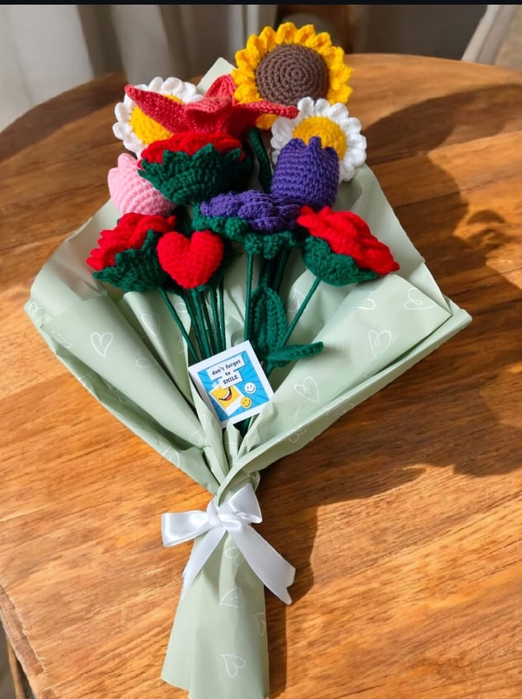 LoveStitched Flower Bouquet